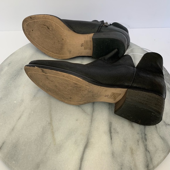 seychelles “snare” cut out booties - Picture 7 of 8